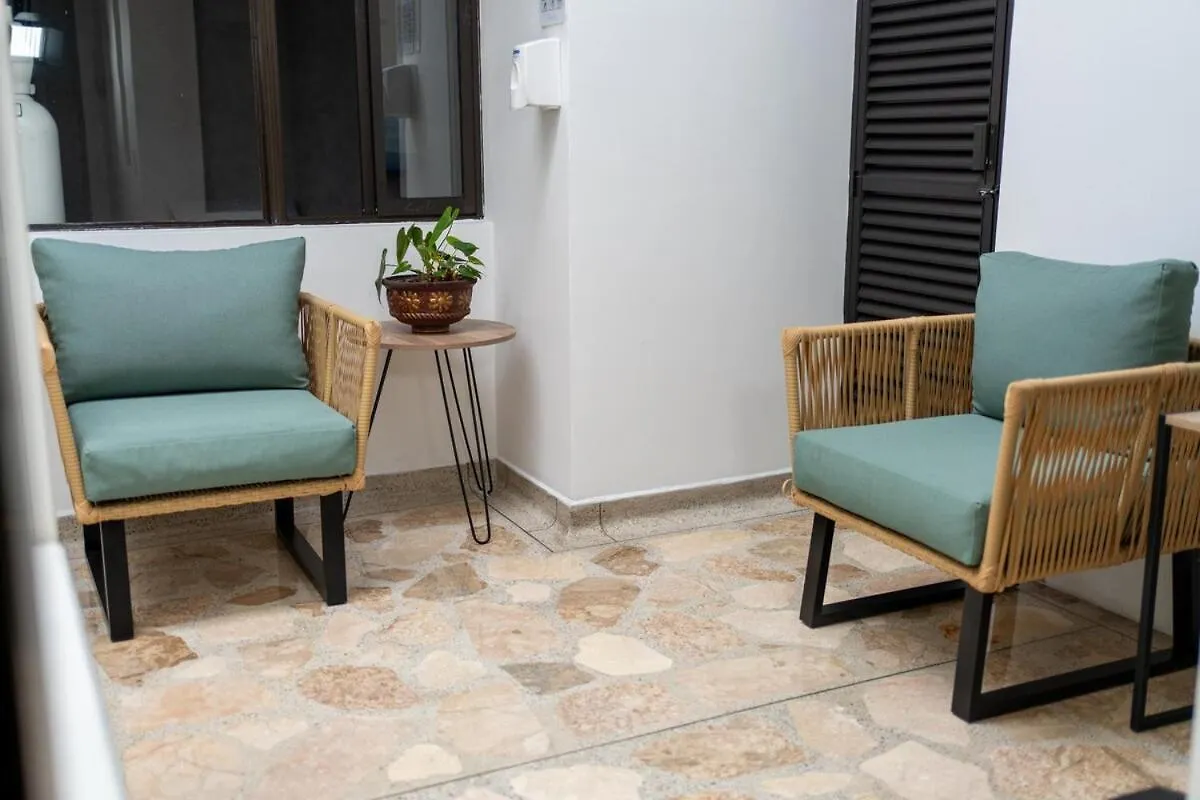 Villa Casa Laurel Hospedaje Boutique Alojamiento Completo Medellín